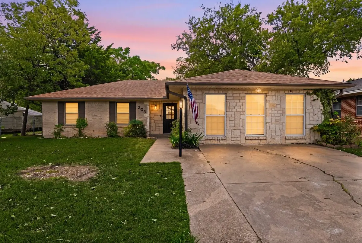 203 Evelyn Street, Desoto, TX 75115 - #1