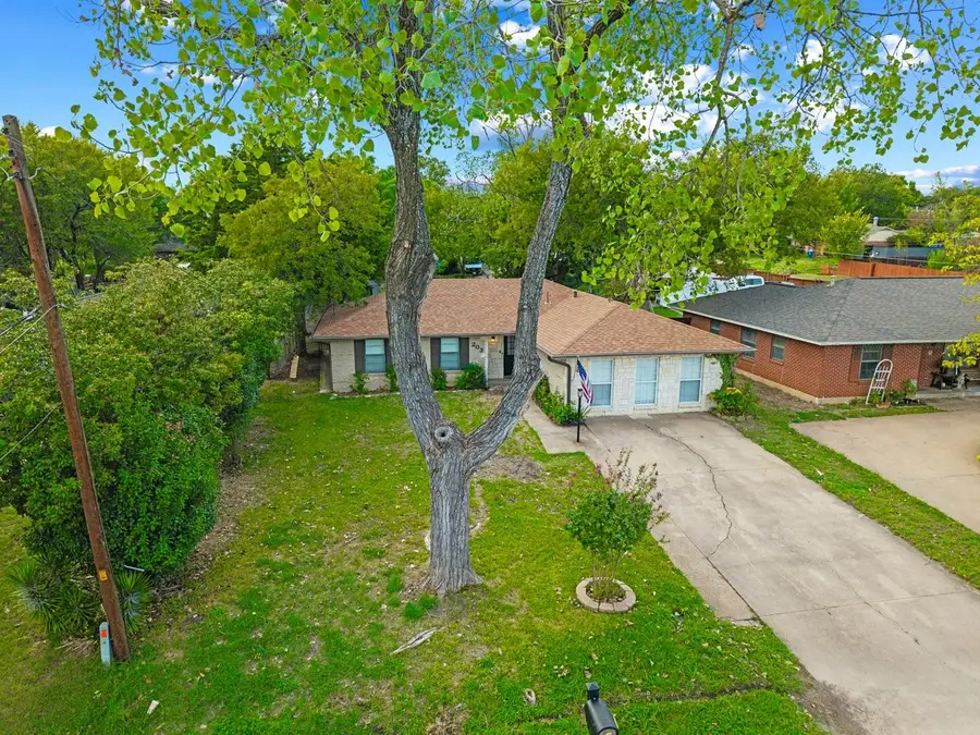 203 Evelyn Street, Desoto, TX 75115 - #3