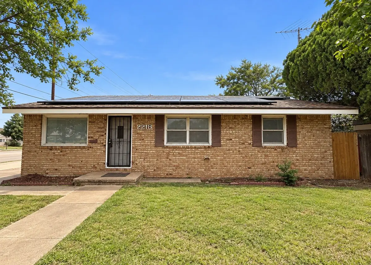 2218 Joliet Street, Plainview, TX 79072 - #1