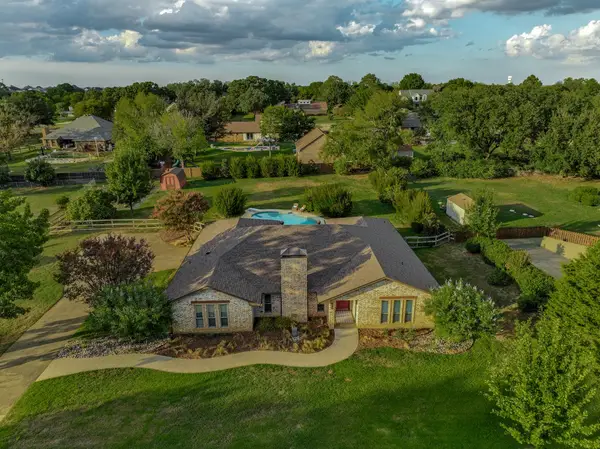 245 Valley View Trail, Double Oak, TX 75077