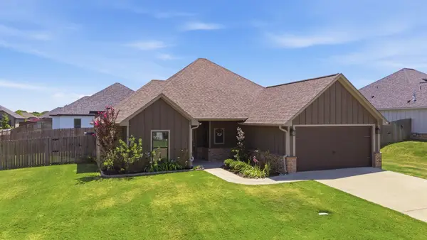 217 Smith Circle, Lindale, TX 75771