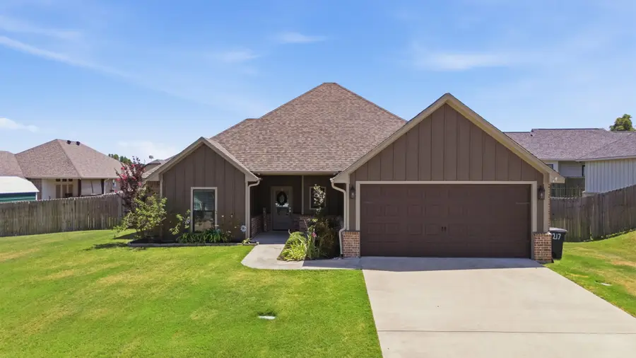 217 Smith Circle, Lindale, TX 75771 - #2