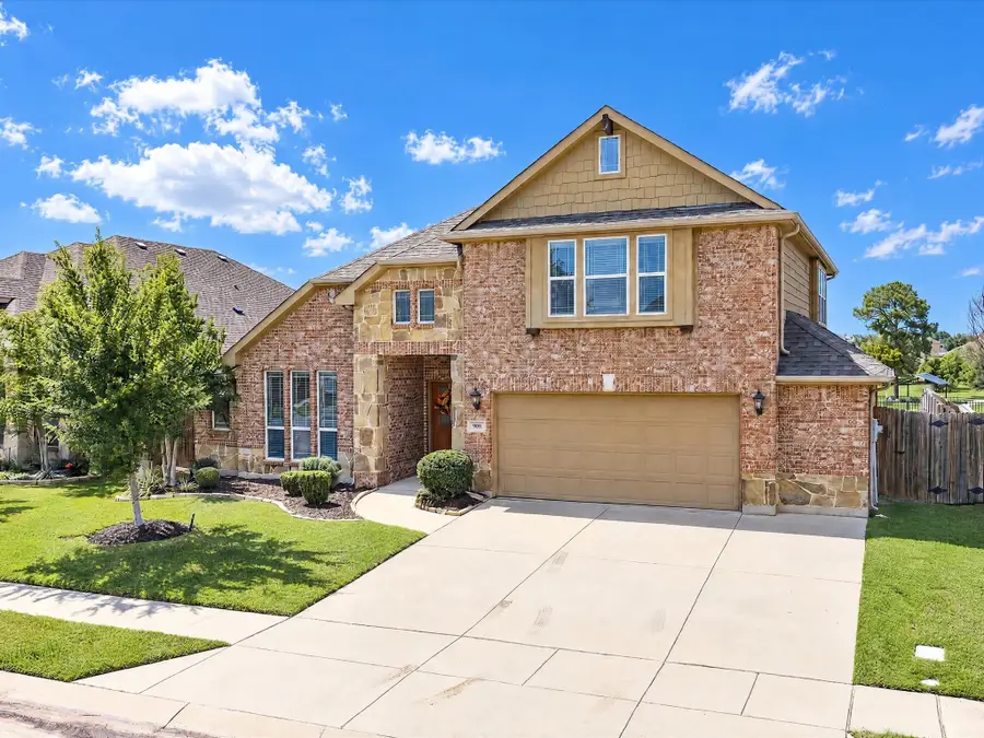 909 Longhorn Drive, Aubrey, TX 76227 - #3