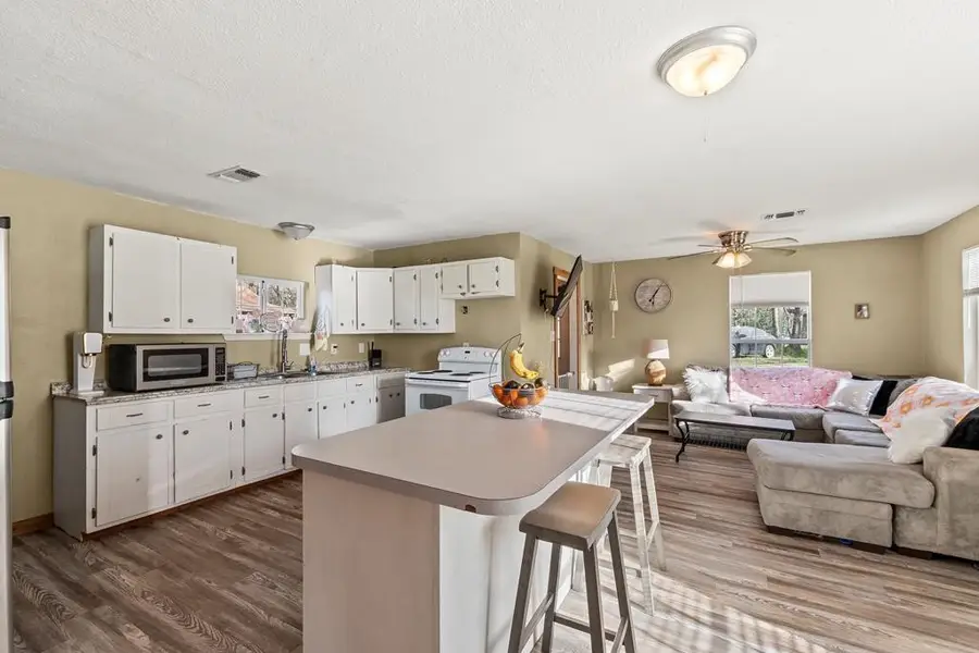 303 Whispering Oaks Trail, Payne Springs, TX 75156 - #3