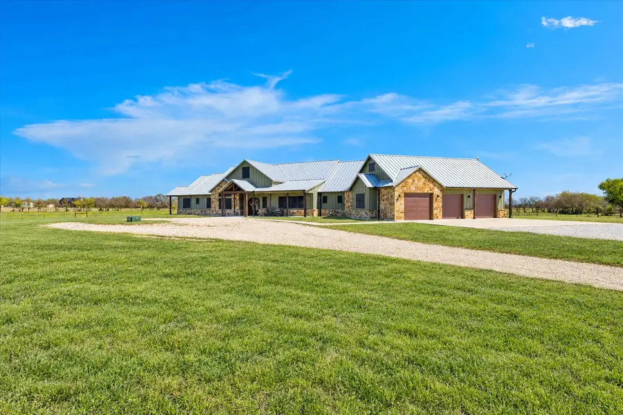5921 Hawkeye Road #A, Krum, TX 76249 - #3
