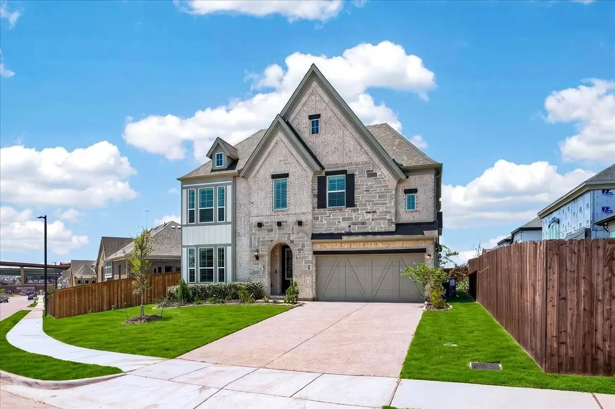 2411 Perdue Avenue, Irving, TX 75062 - #1