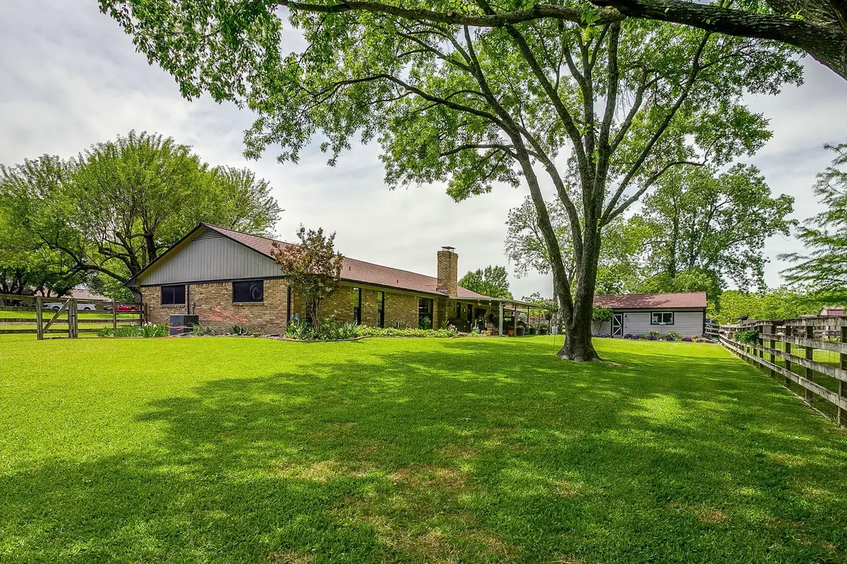 3 Glencove Circle, Lucas, TX 75002 - #1