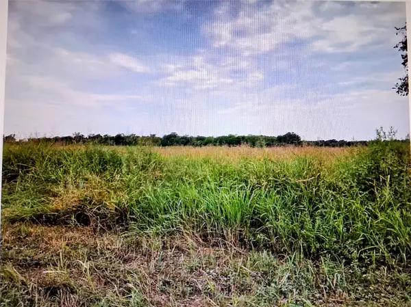 3615 County Road #10 Acres, Honey Grove, TX 75446