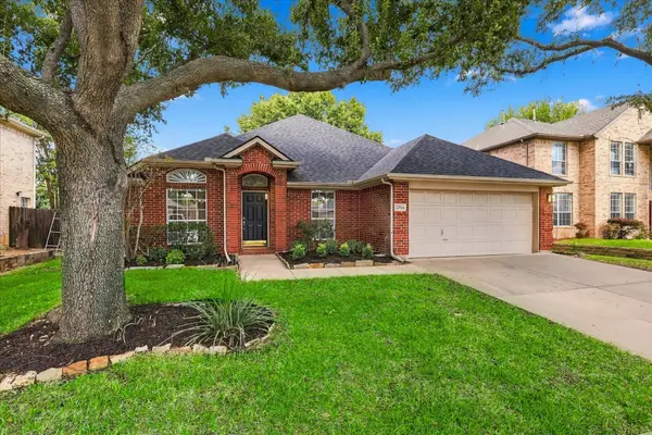 2704 Timberwood Drive, Flower Mound, TX 75028