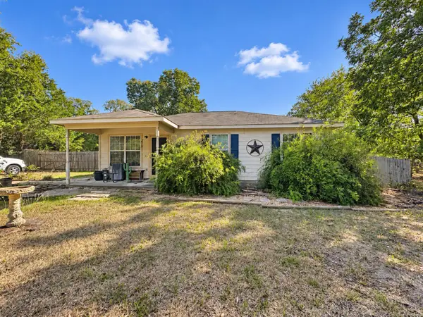 208 Olive Street, Lone Oak, TX 75453