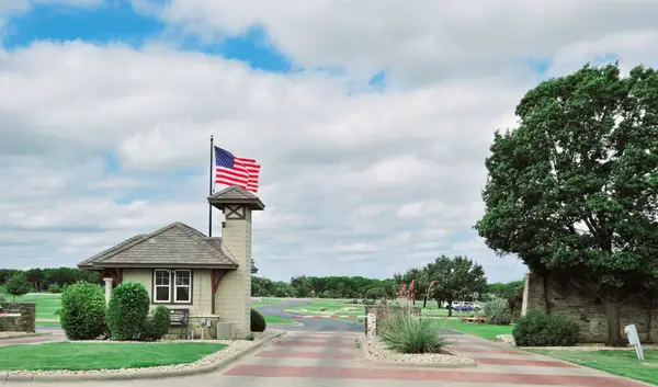 8200 E Dalmahoy Court, Cleburne, TX 76033