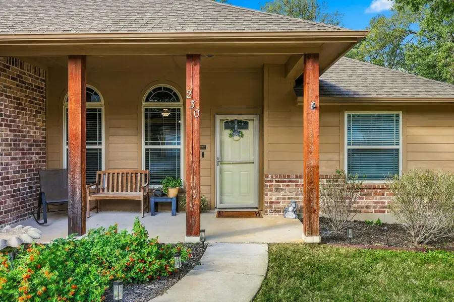 230 Oakwood Circle, Shady Shores, TX 76208 - #2