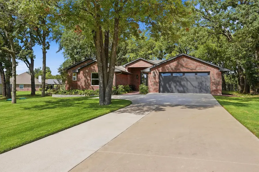 215 Modoc Trail, Lake Kiowa, TX 76240 - #2