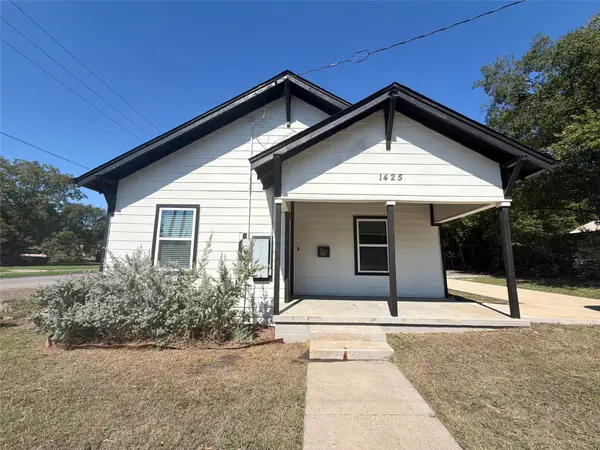 1425 E Cherry Street, Sherman, TX 75090