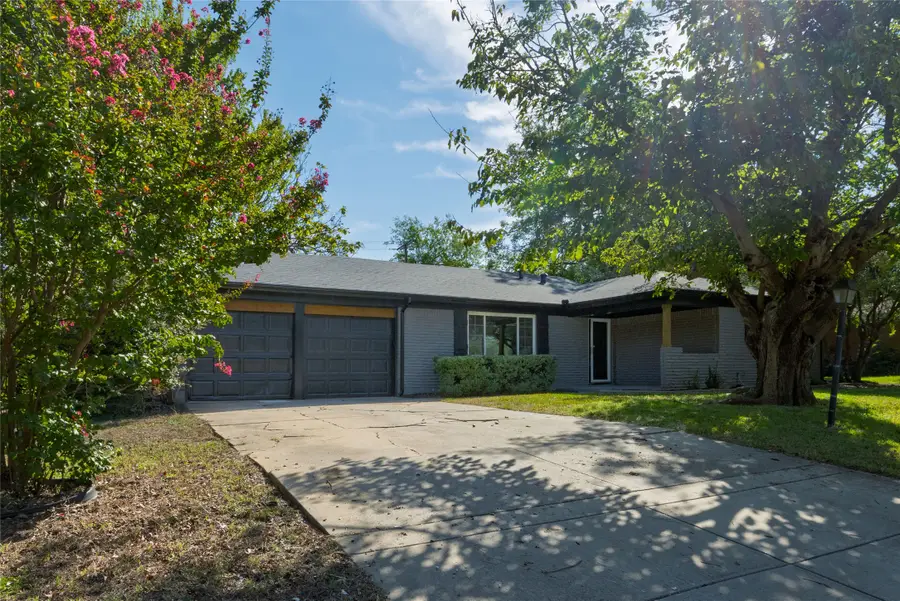 102 Juniper Street, Mansfield, TX 76063 - #2
