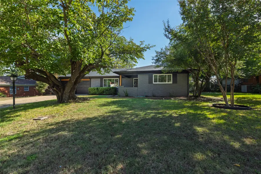 102 Juniper Street, Mansfield, TX 76063 - #3