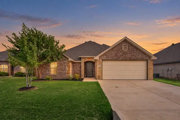 3213 Mccoy Lane, Granbury, TX 76049