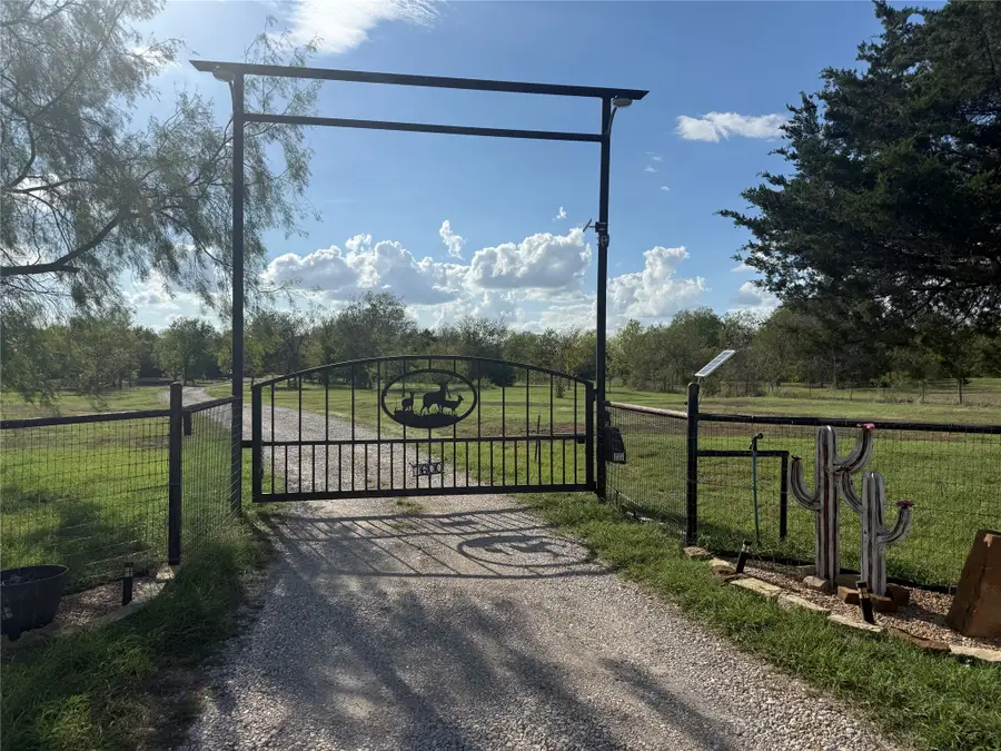 7600 Fm 660, Ennis, TX 75119 - #2