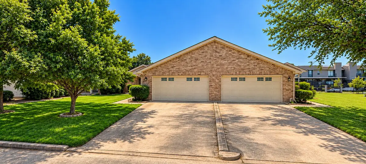 738 Carroll Lane, Lewisville, TX 75067 - #1