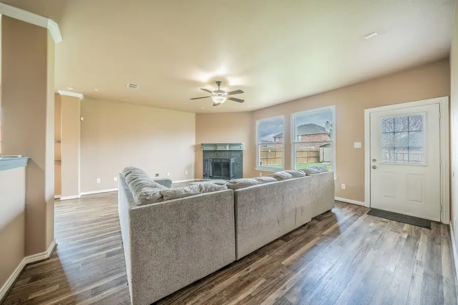 1739 Chadwick Drive, Cedar Hill, TX 75104 - #2