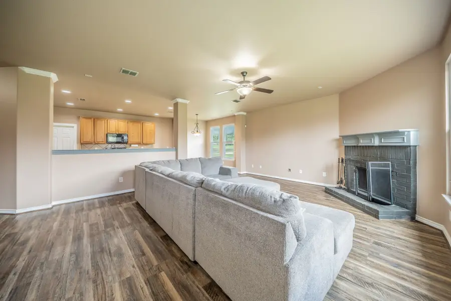 1739 Chadwick Drive, Cedar Hill, TX 75104 - #3