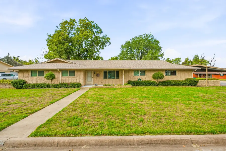 2190 N Woodland Street, Stephenville, TX 76401 - #3