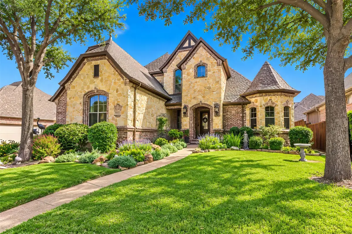 6620 Cedar Grove Drive, North Richland Hills, TX 76182 - #1