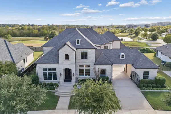 917 Lake Carillon Lane, Southlake, TX 76092