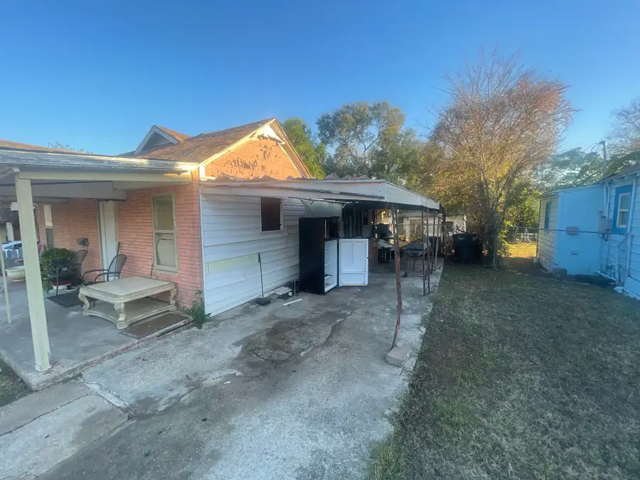 5433 Diaz Avenue, Fort Worth, TX 76107 - #3