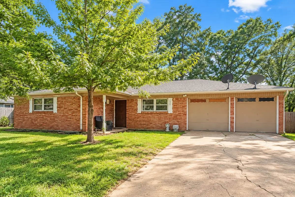 7608 Evergreen Road, Richland Hills, TX 76118 - #1
