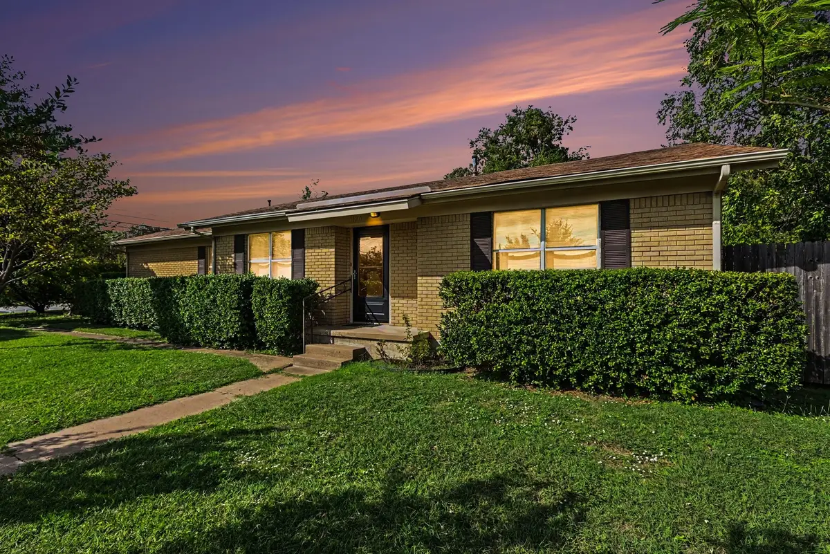 1120 Winona Street, Weatherford, TX 76086 - #1