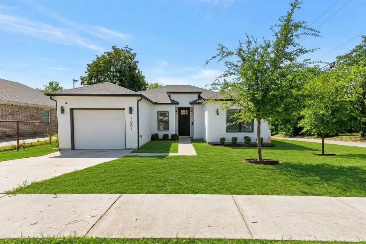 3001 Fernwood Avenue, Dallas, TX 75216 - #1