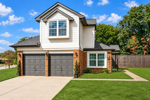 2607 Bayberry Lane, Euless, TX 76039