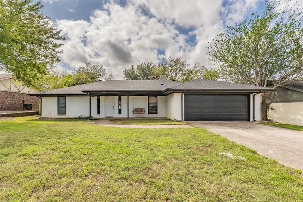 6704 Greenacres Drive, North Richland Hills, TX 76182