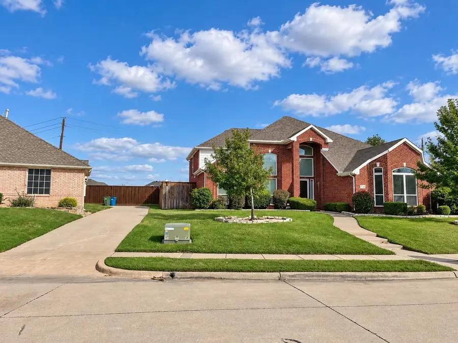 3832 Leon Drive, Carrollton, TX 75010 - #3