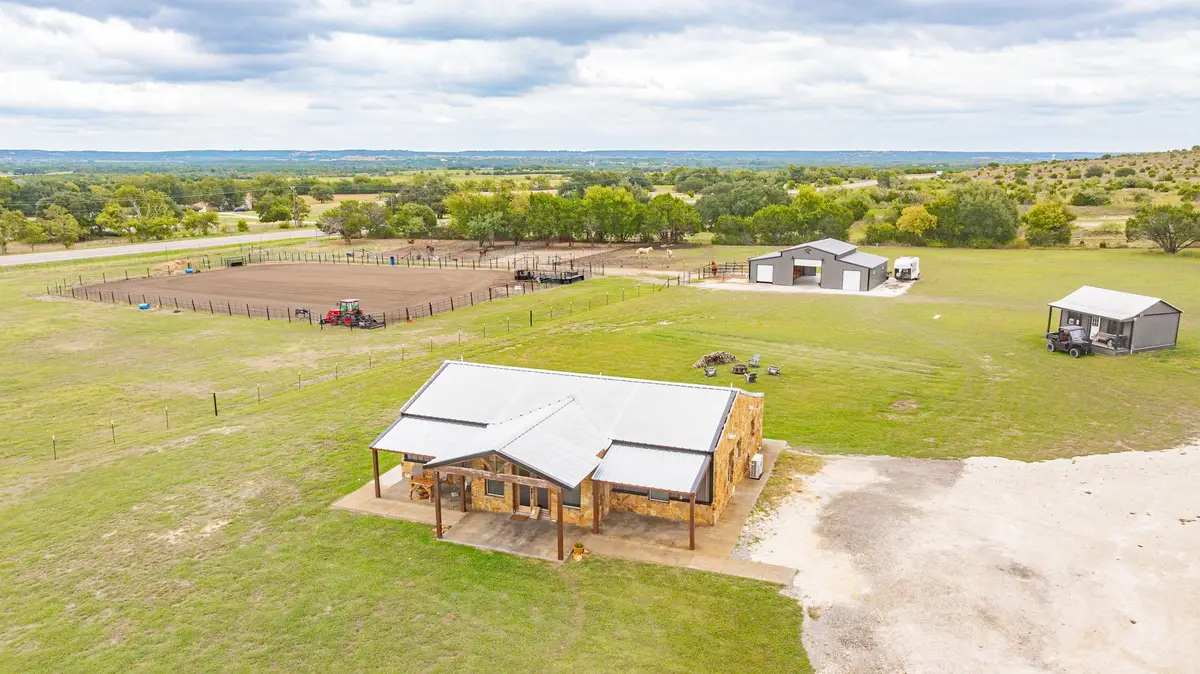 121 Private Road 2121, Meridian, TX 76665 - #1