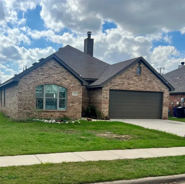 249 Cedar Crest Drive, Justin, TX 76247