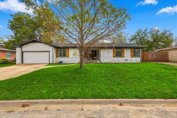 2740 Spruce Park Drive, Richland Hills, TX 76118