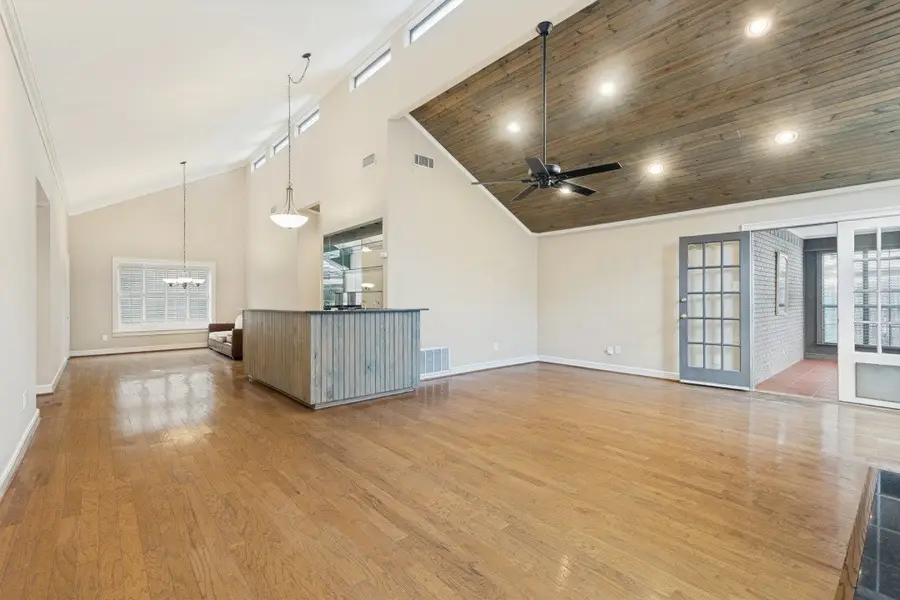 5821 Ridgerock Court, Fort Worth, TX 76132 - #2