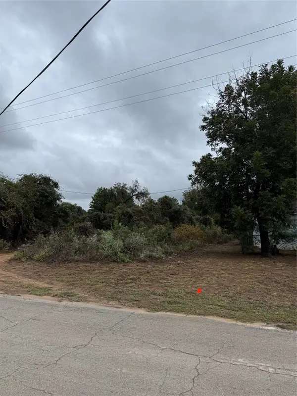133 Pawnee Trail, Weatherford, TX 76087