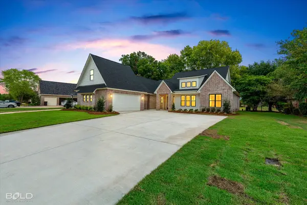 329 Autumn Ridge Drive, Bossier City, LA 71111