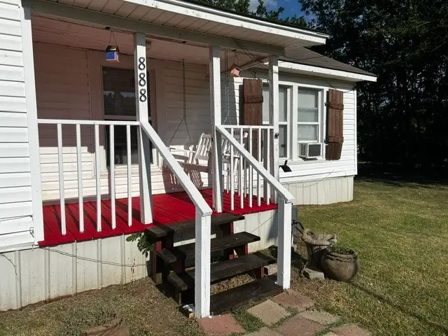 888 Farm Road 900 N, Saltillo, TX 75478 - #2