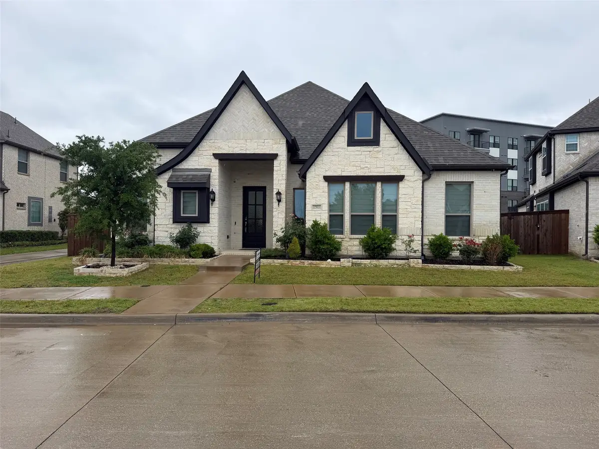 12513 Royal Oaks Lane, Farmers Branch, TX 75234 - #1