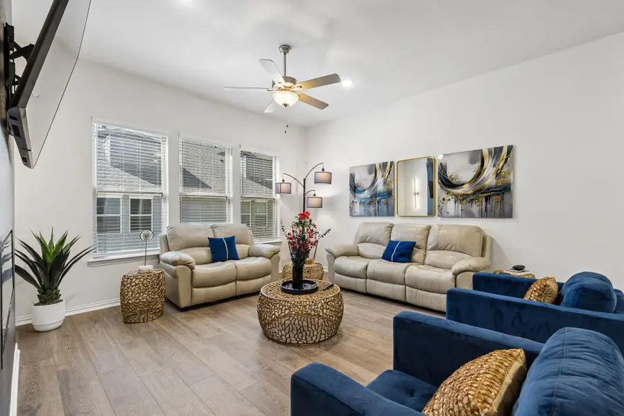 4308 Henderson Avenue, North Richland Hills, TX 76180 - #2