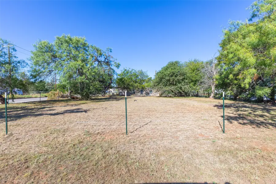 702 S 8th Street, Abilene, TX 79602 - #3