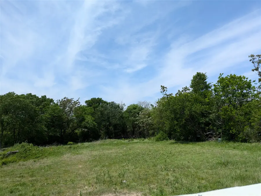 2437 Cedar Crest Boulevard, Dallas, TX 75203 - #3