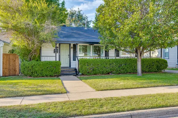 3705 Collinwood Avenue, Fort Worth, TX 76107