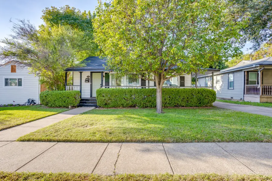 3705 Collinwood Avenue, Fort Worth, TX 76107 - #2