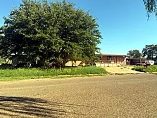 304 11th Street, Abernathy, TX 79311 - #1