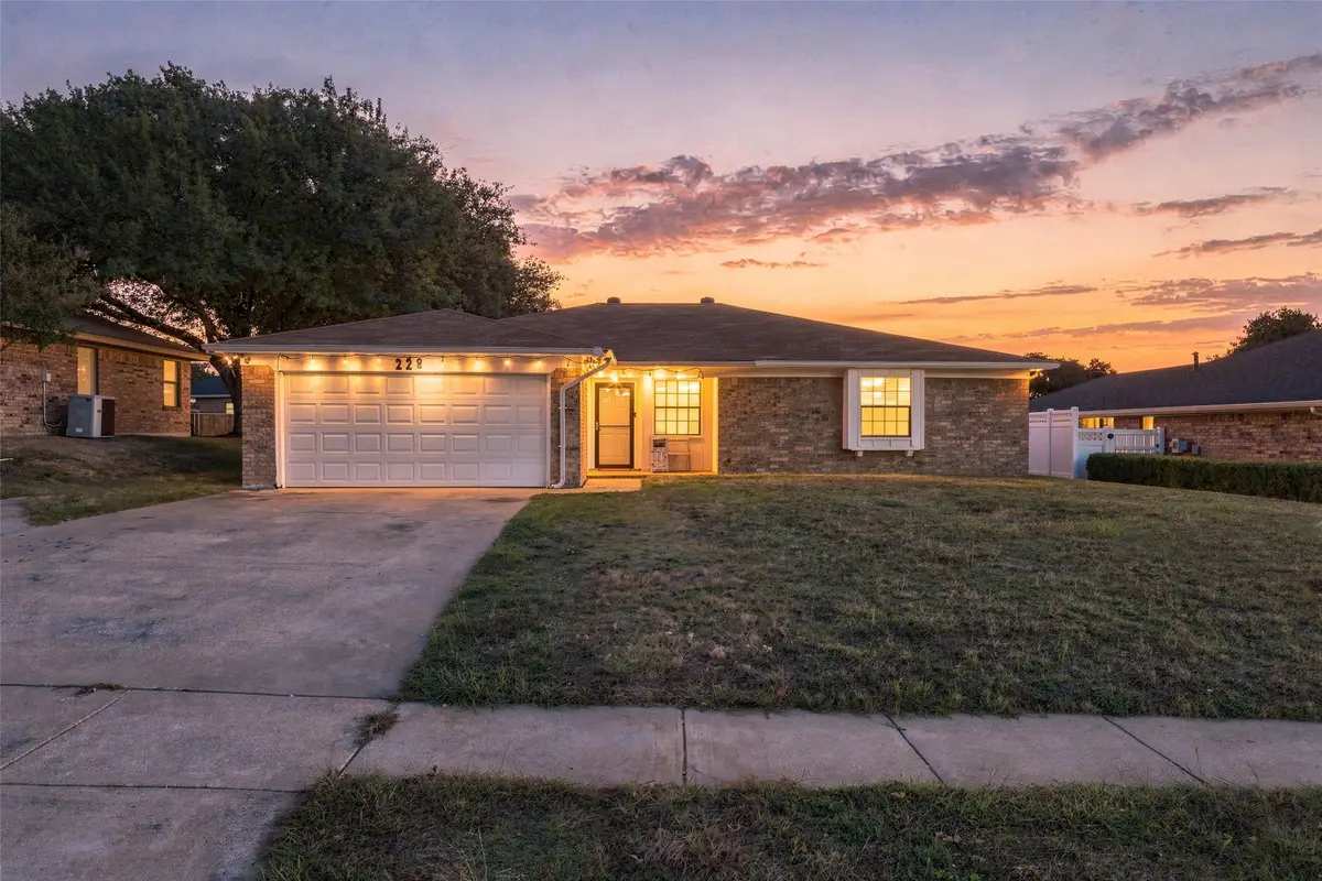 228 Meadowhill Drive, Benbrook, TX 76126 - #1
